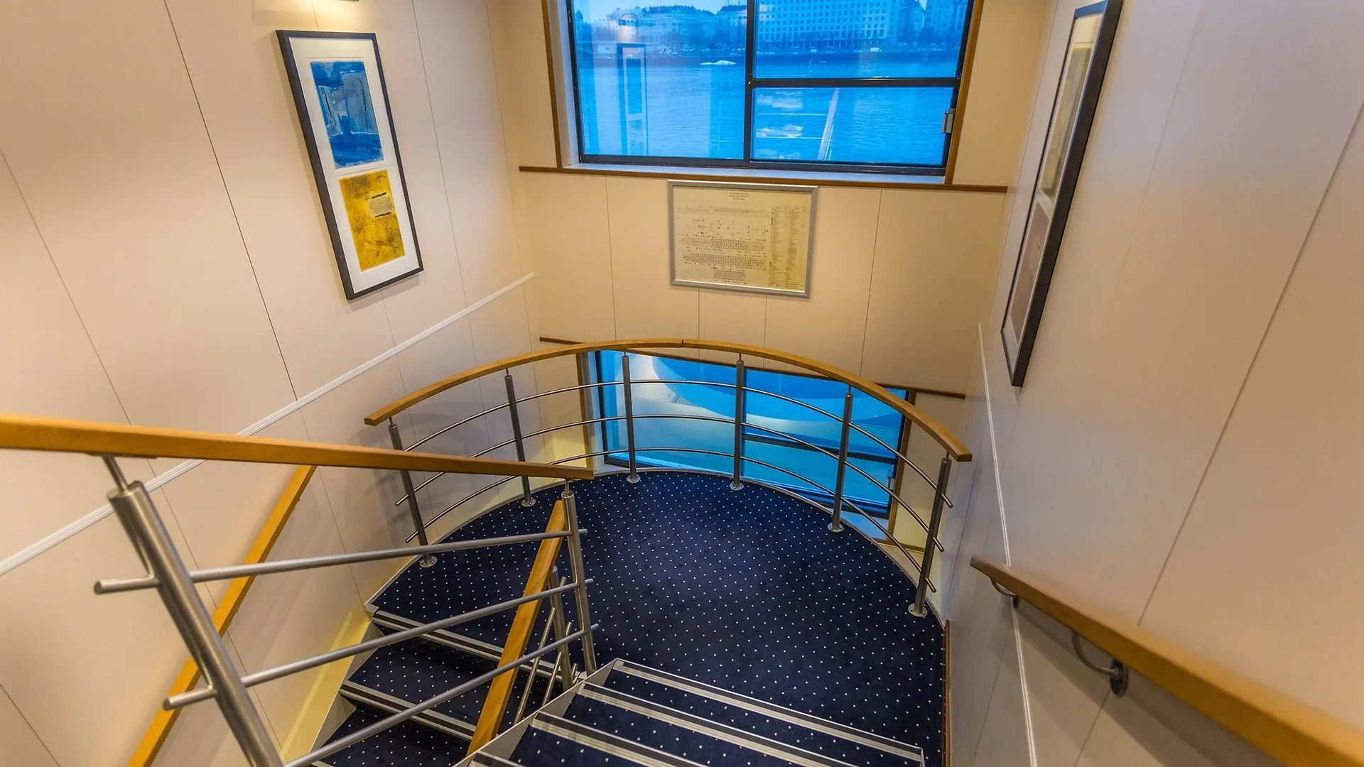 Onriver Hotels - Ms Maribelle Budapest