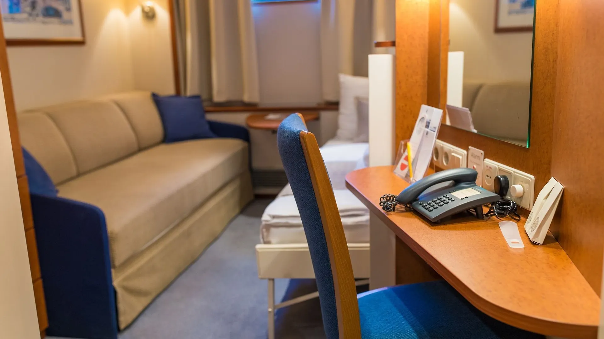 Onriver Hotels - Ms Maribelle Budapest 4*,