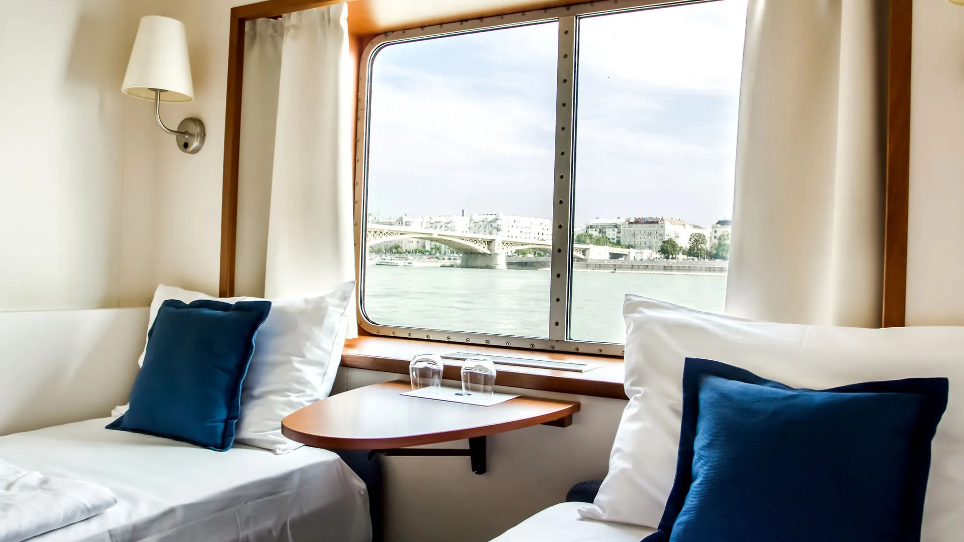 Onriver Hotels - Ms Maribelle Budapest Hungary