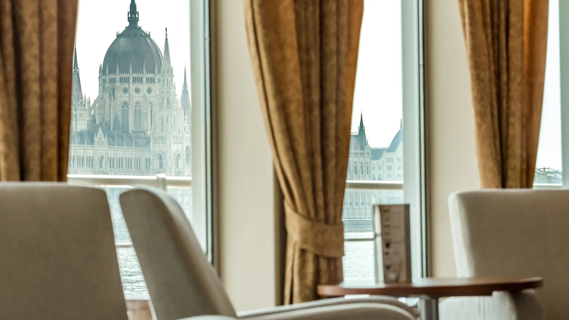 Onriver Hotels - Ms Maribelle Budapest