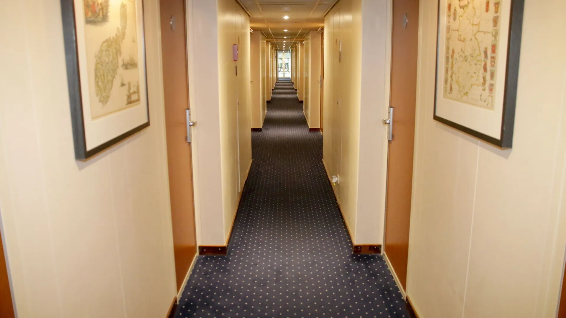 Onriver Hotels - Ms Maribelle Budapest