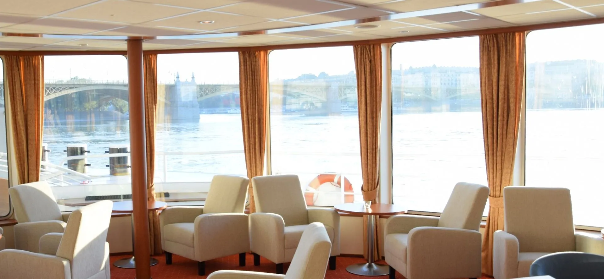 Onriver Hotels - Ms Maribelle Budapest
