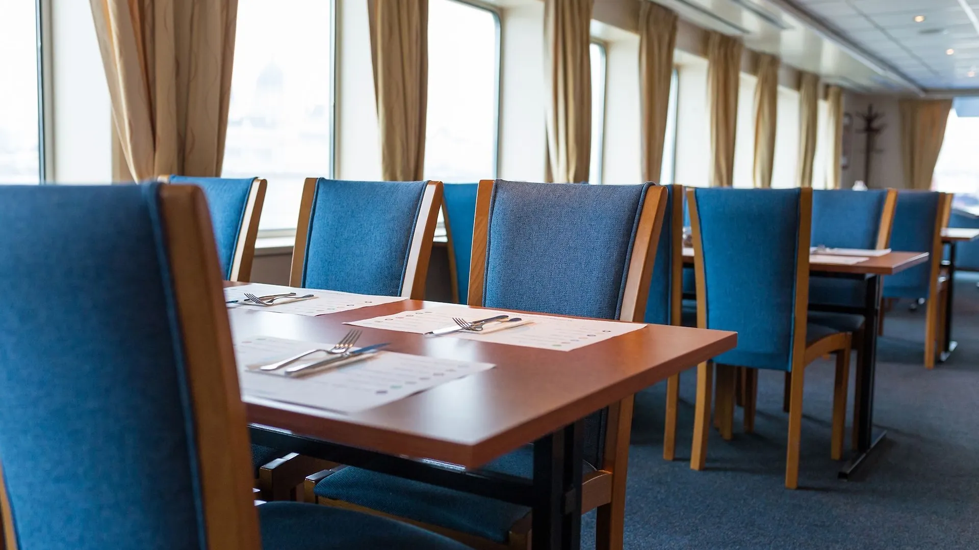 Onriver Hotels - Ms Maribelle Budapest